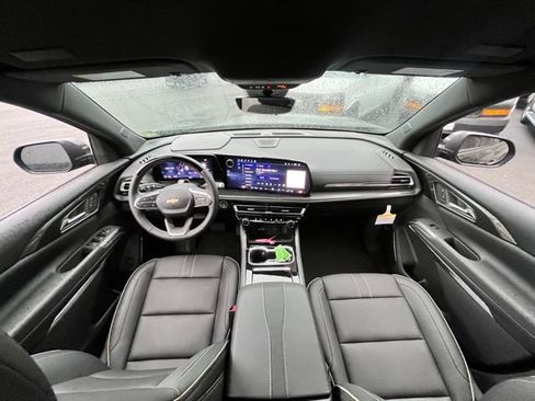 Used 2024 Chevrolet Traverse RS AWD/4WD image 26