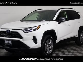 Used 2023 Toyota RAV4 LE AWD/4WD video 1