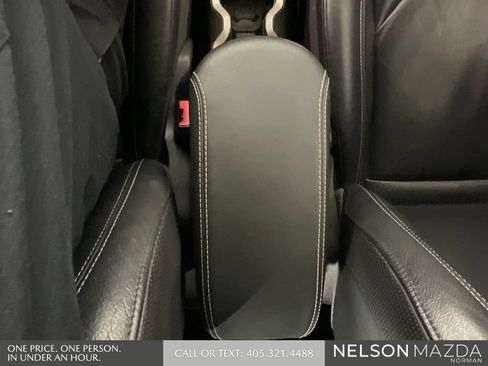 Used 2016 Jeep Renegade Limited FWD image 40