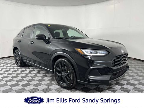 Used 2023 Honda HR-V Sport image 1