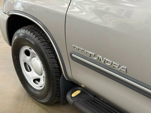 Used 2005 Toyota Tundra SR5 image 7