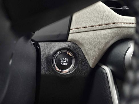 Certified 2025 Toyota RAV4 XLE Premium image 30