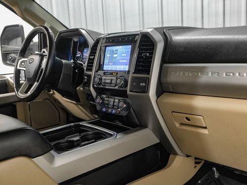 Used 2020 Ford F350 Lariat w/ Lariat Ultimate Package AWD/4WD image 12
