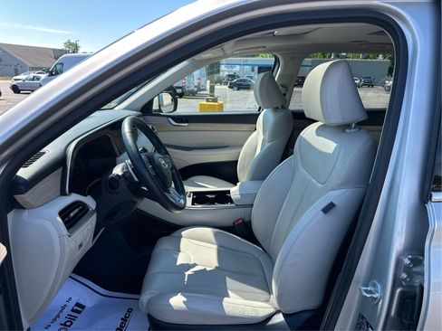Used 2022 Hyundai Palisade SEL w/ 8P Bench Seat Package AWD/4WD image 9