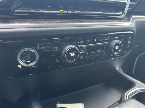 Used 2022 Chevrolet Silverado 1500 RST image 22