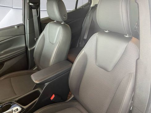 Used 2020 Buick Encore GX Select w/ Experience Buick Package image 8