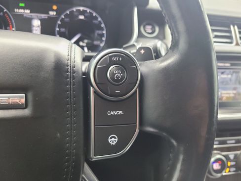 Used 2016 Land Rover Range Rover image 32