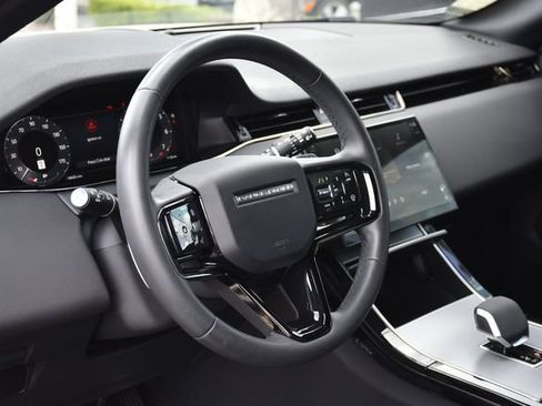 Used 2024 Land Rover Range Rover Evoque S AWD/4WD image 20