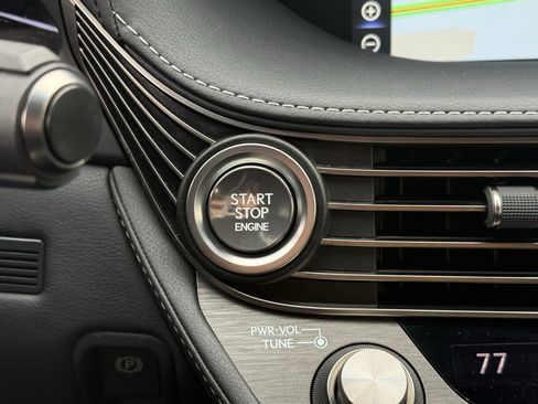 Used 2020 Lexus LS 500 image 23