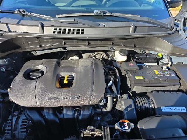 Used 2023 Kia Soul LX w/ LX Technology Package FWD image 24
