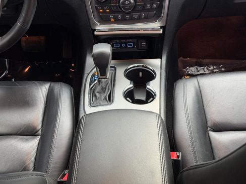 Used 2018 Jeep Grand Cherokee Limited AWD/4WD image 14