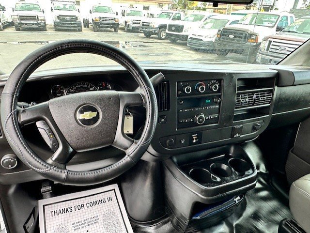 Used 2016 Chevrolet Express 2500 RWD image 16