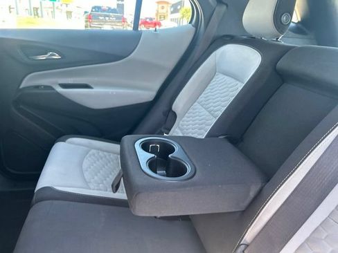 Used 2020 Chevrolet Equinox LS w/ LPO, Blackout Package FWD image 39