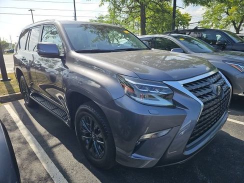 Used 2023 Lexus GX 460 Premium w/ Premium Package AWD/4WD image 2