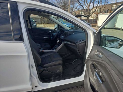 Used 2014 Ford Escape SE w/ SE Chrome Package AWD/4WD image 19