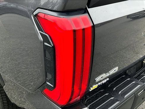 Used 2022 Toyota Tundra SR5 image 35