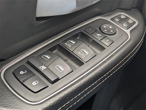 Used 2024 RAM 2500 Big Horn image 24