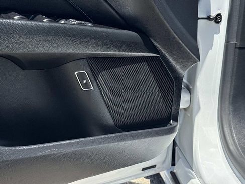 Used 2019 Ford Fusion Energi Titanium FWD image 20