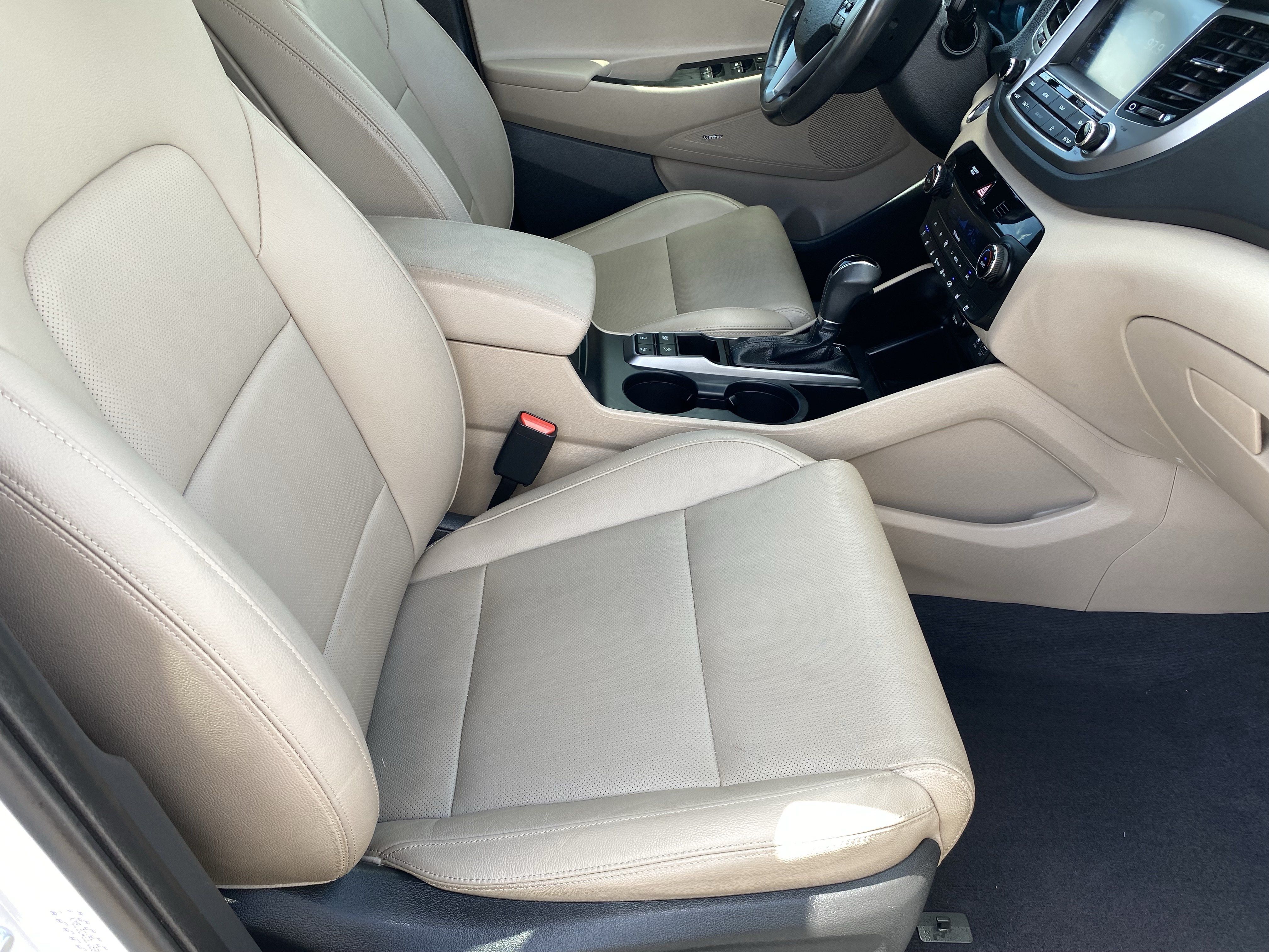 Used 2018 Hyundai Tucson Limited w/ Ultimate Package 02 AWD/4WD image 11