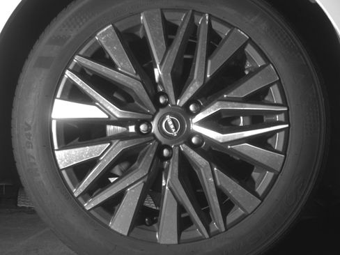 Used 2025 Nissan Altima 2.5 SV FWD image 13