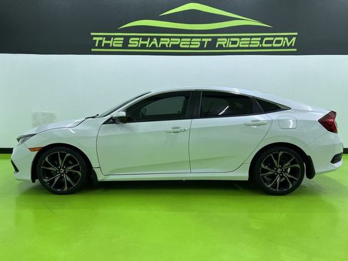 Used 2019 Honda Civic Sport image 6