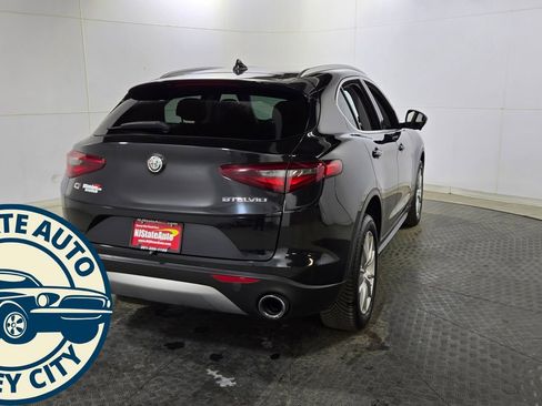 Used 2018 Alfa Romeo Stelvio Ti image 9