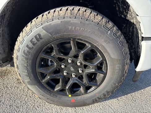 New 2026 Ford F150 Lariat image 11