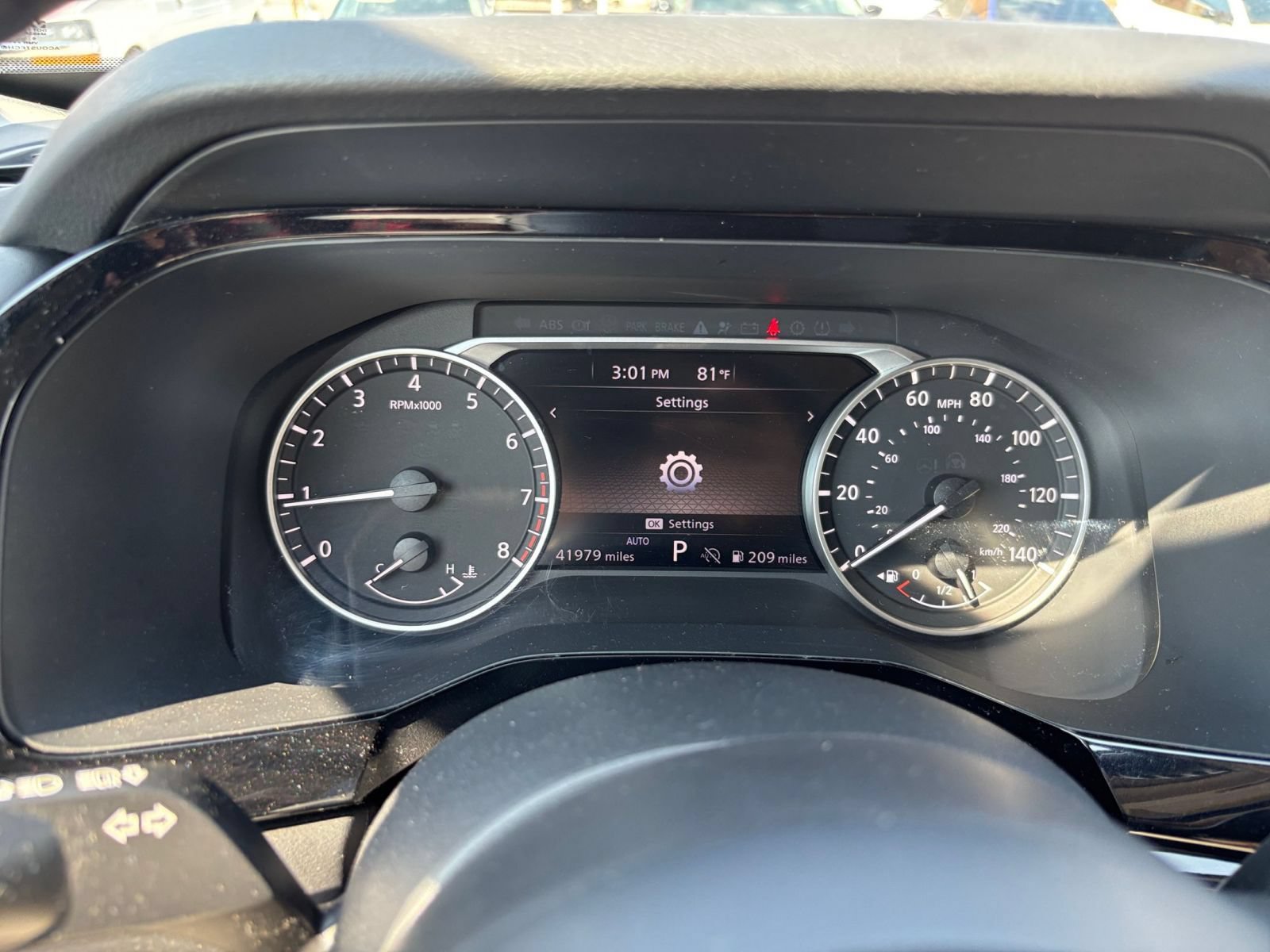 Used 2025 Nissan Pathfinder SV AWD/4WD image 39
