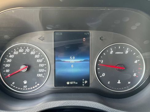 Used 2025 Mercedes-Benz Sprinter 2500 image 31