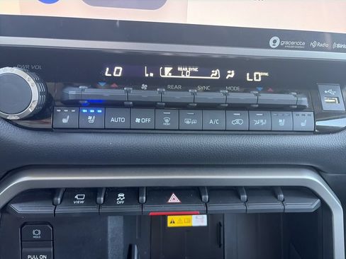 Used 2024 Toyota Sequoia Limited RWD image 23