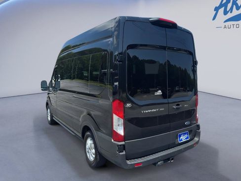 Used 2024 Ford Transit 350 XLT RWD image 7