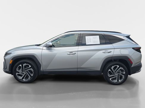 Certified 2026 Hyundai Tucson Limited AWD/4WD image 6