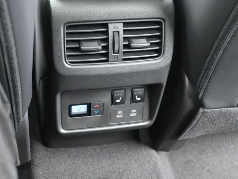 New 2026 Nissan Rogue Platinum w/ Platinum Premium Package image 16