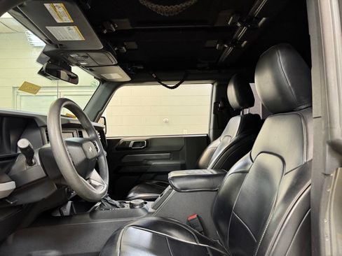 Used 2022 Ford Bronco 2-Door AWD/4WD image 12