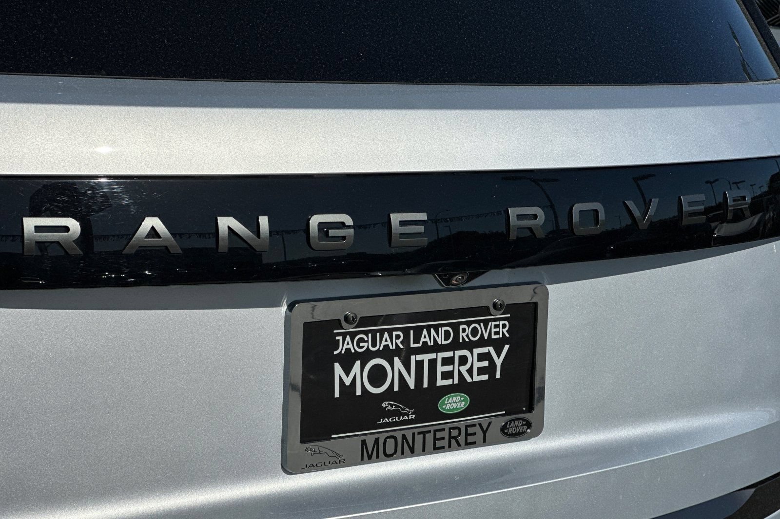 Used 2025 Land Rover Range Rover SE AWD/4WD image 35