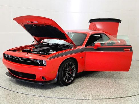 Used 2023 Dodge Challenger R/T w/ Plus Package RWD image 10