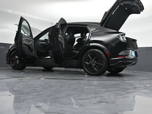 Used 2025 Ford Mustang Mach-E GT AWD/4WD image 56