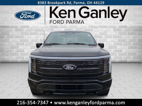 New 2025 Ford F150 Lightning Platinum image 2