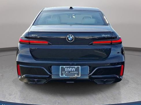 New 2026 BMW 760i xDrive w/ Executive Package AWD/4WD image 5
