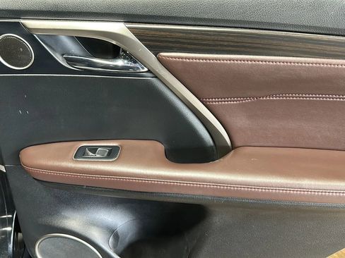 Used 2017 Lexus RX 350 AWD w/ Premium Package image 16