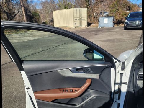 Used 2018 Audi A4 2.0T Ultra Premium w/ Convenience Package image 27