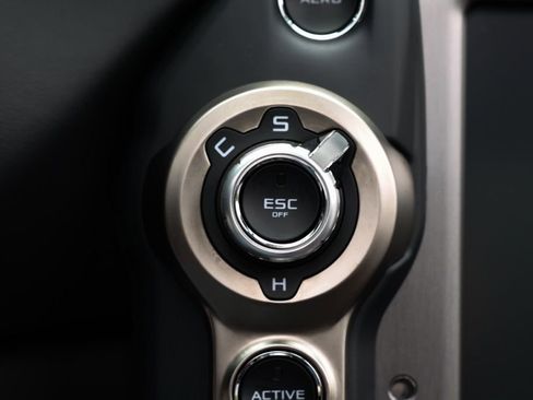 Used 2018 McLaren 720S Performance image 32