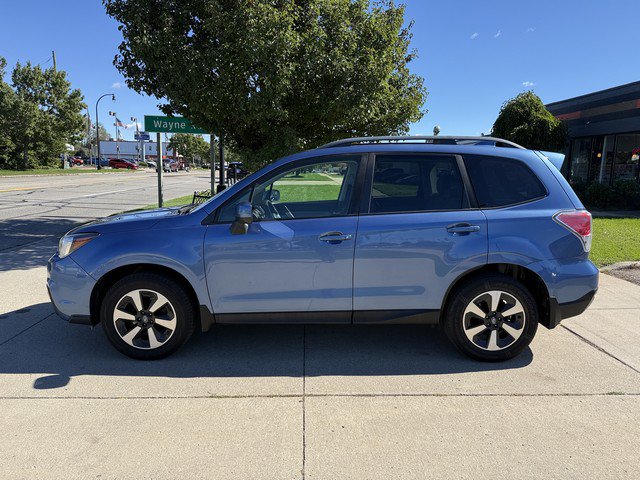 Used 2018 Subaru Forester 2.5i Premium w/ All-Weather Package AWD/4WD image 8