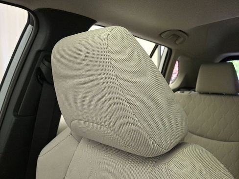 Certified 2026 Toyota Corolla Cross LE w/ Moonroof Package AWD/4WD image 20