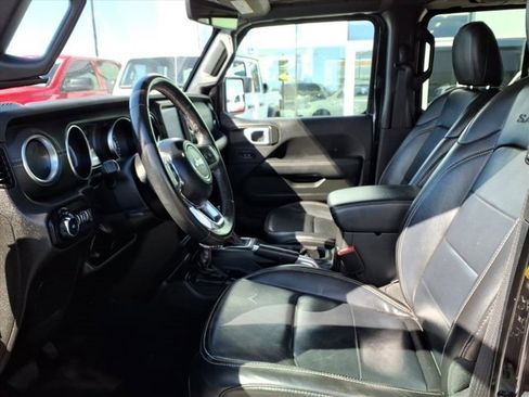 Used 2022 Jeep Wrangler Unlimited Sahara w/ Safety Group image 24