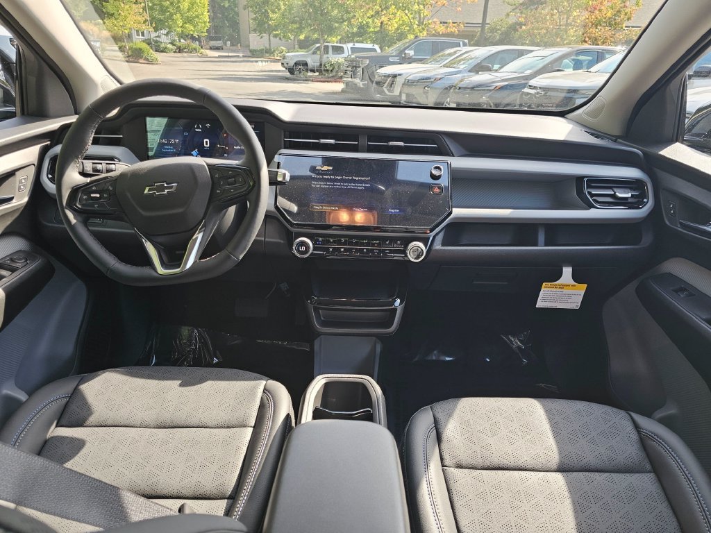 New 2027 Chevrolet Bolt LT w/ Dual Panel Sunroof Package FWD image 22