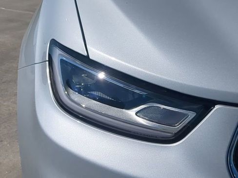 New 2026 Chrysler Pacifica Select FWD image 10