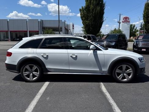 Used 2016 Audi A4 Premium Plus w/ Technology Package AWD/4WD image 5
