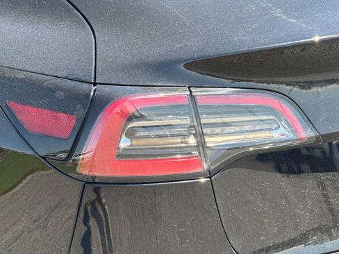 Used 2019 Tesla Model 3 Standard Range Plus RWD image 44