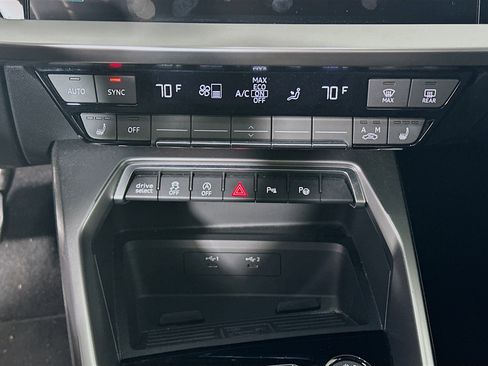 Used 2024 Audi A3 2.0T Premium image 23